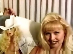 Busty retro babe pussyfucked and cumsprayed